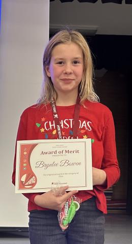 brylee with her award