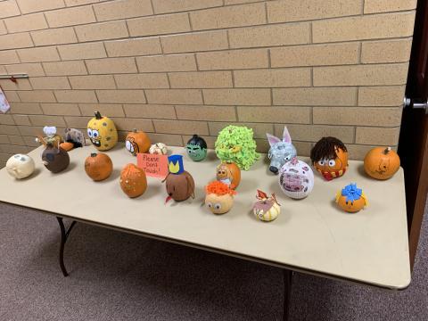 pumpkins decorated 